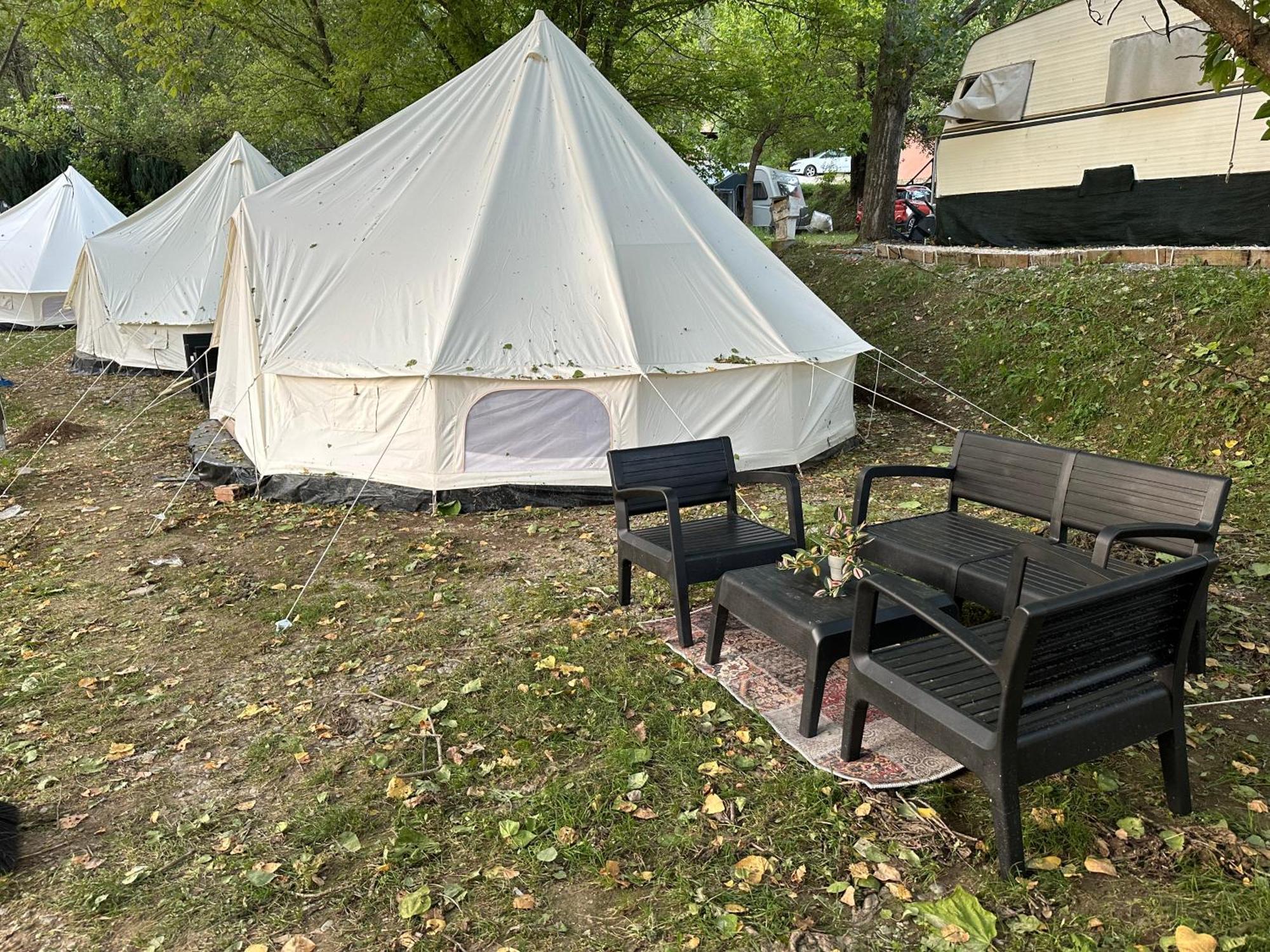 Camping Ripolles 外观 照片