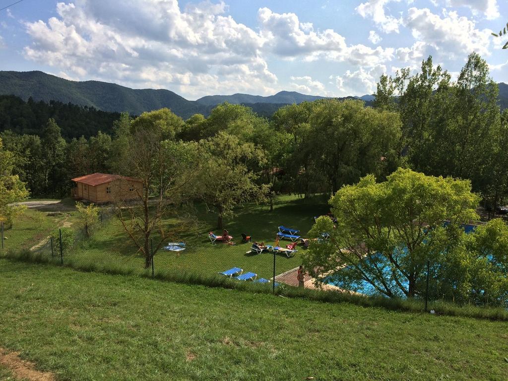 Camping Ripolles 外观 照片